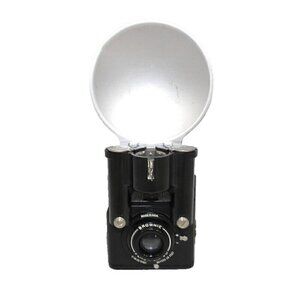 BROWNIE Flash Six-20 vintage film camera Made in USA
